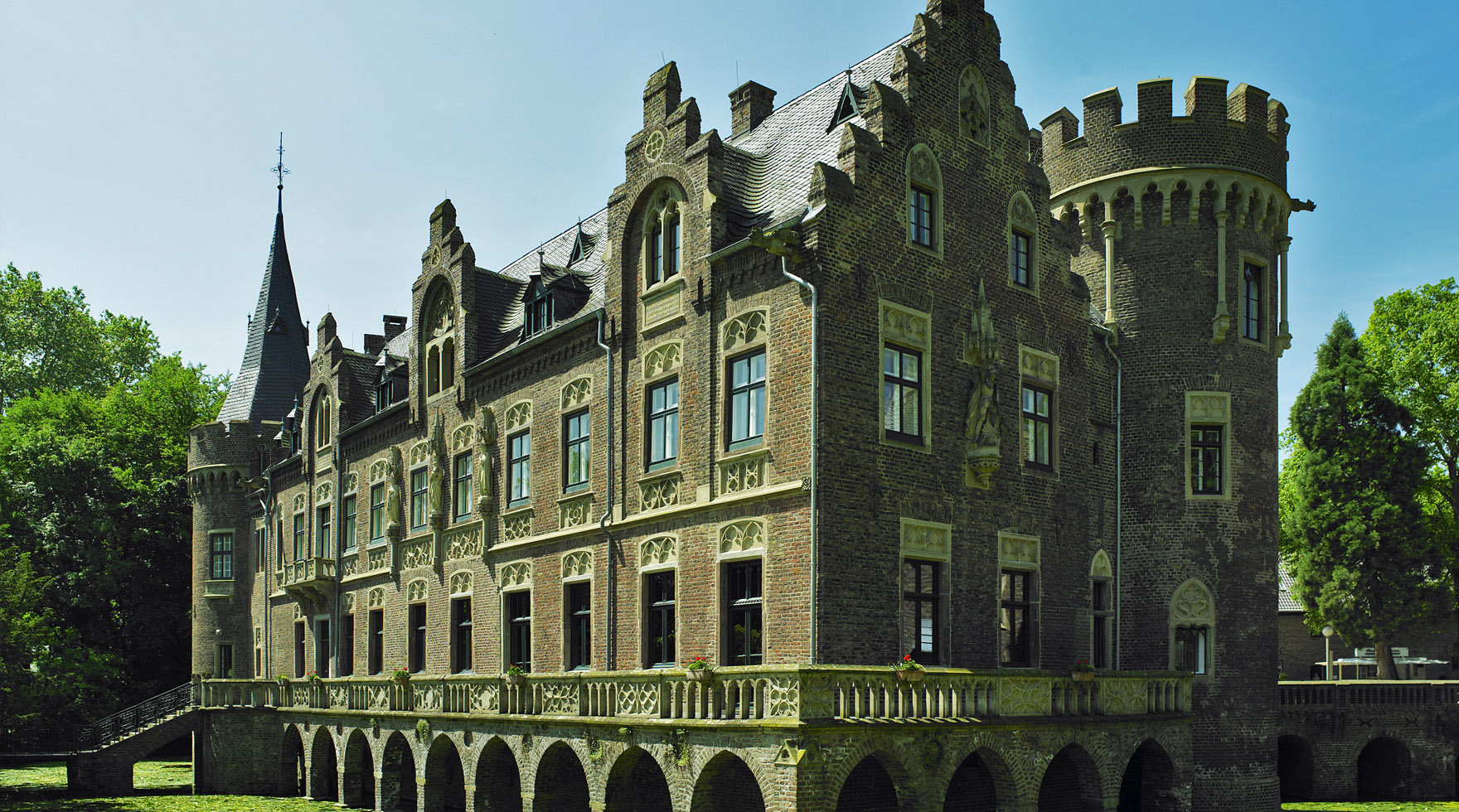 Hochbau, Schlüsselfertigbau, Bauen im Bestand - Bergheim, Kerpen, Köln, NRW